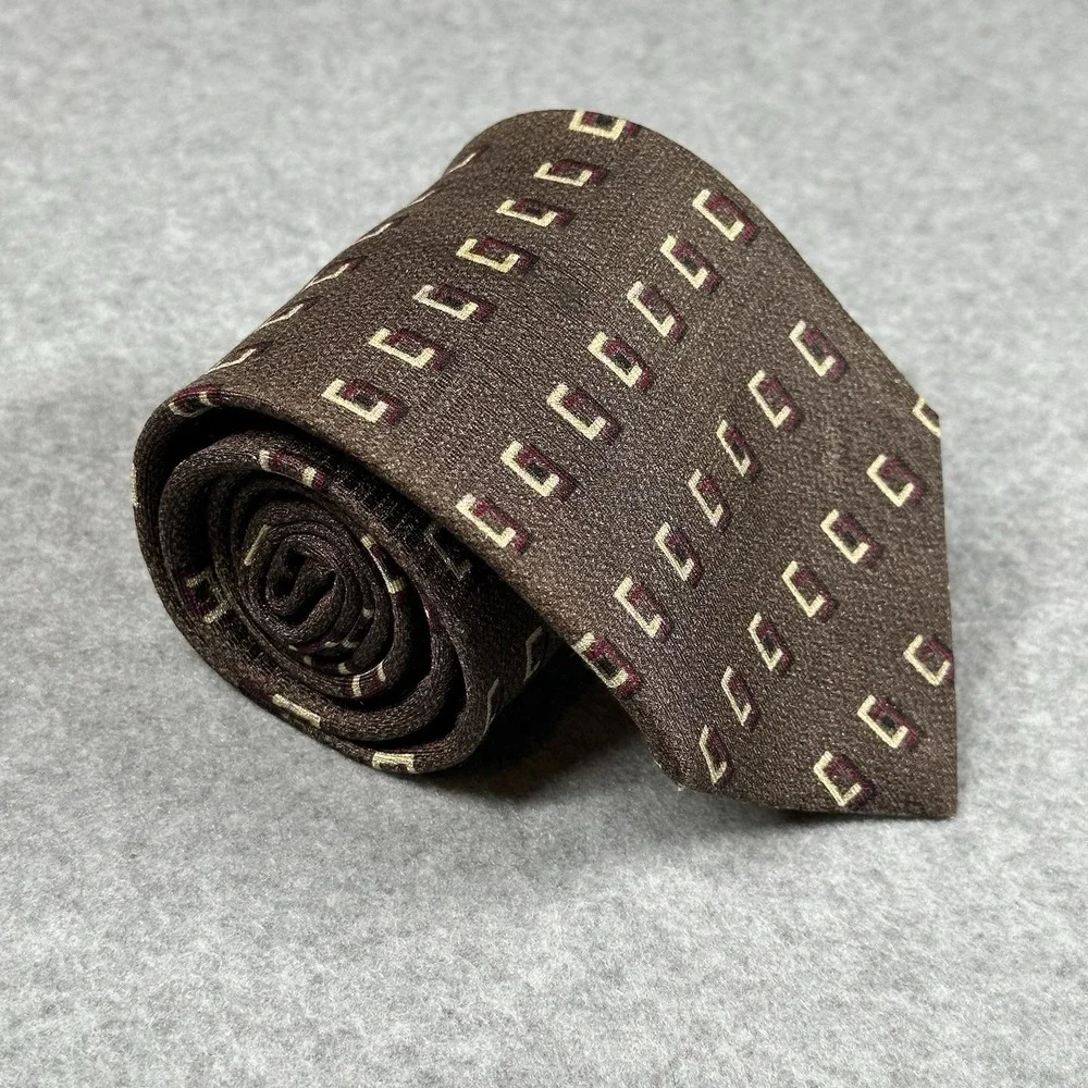 Vintage Guy Laroche‎ Silk Tie Brown Geometric Pattern Made Italy 59x3.75in NOTE